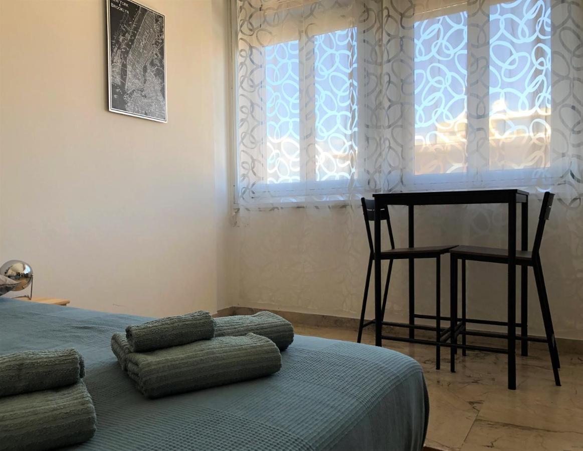Market View,Centro Apartment Катания Екстериор снимка